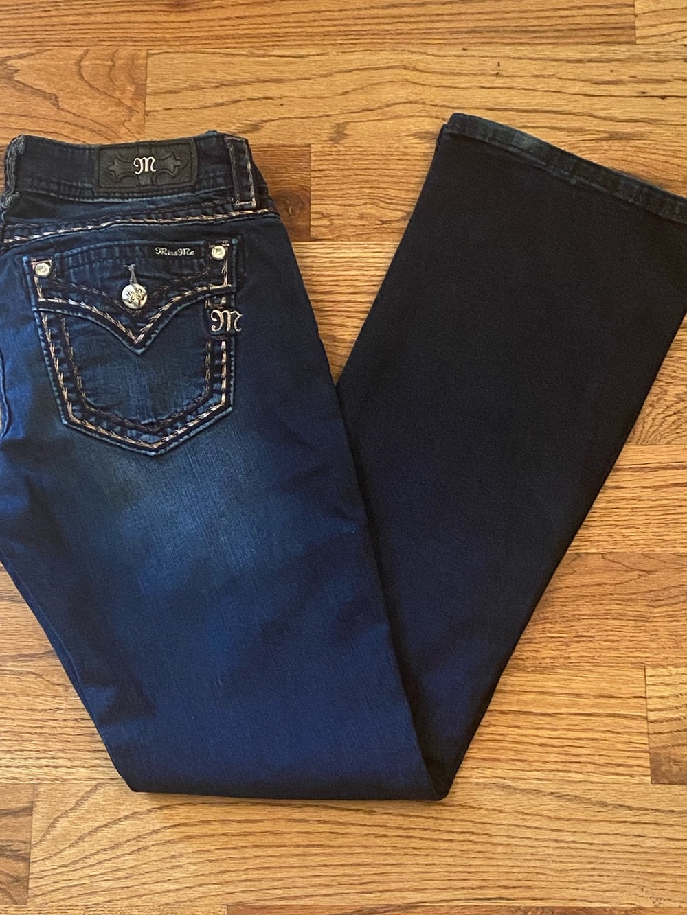 MISS ME BOOTCUT - Picture 2 of 8